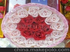 探索混批禮品供應(yīng)商 價(jià)格策略與批發(fā)市場(chǎng)洞察，兼談禮品花卉銷(xiāo)售之道